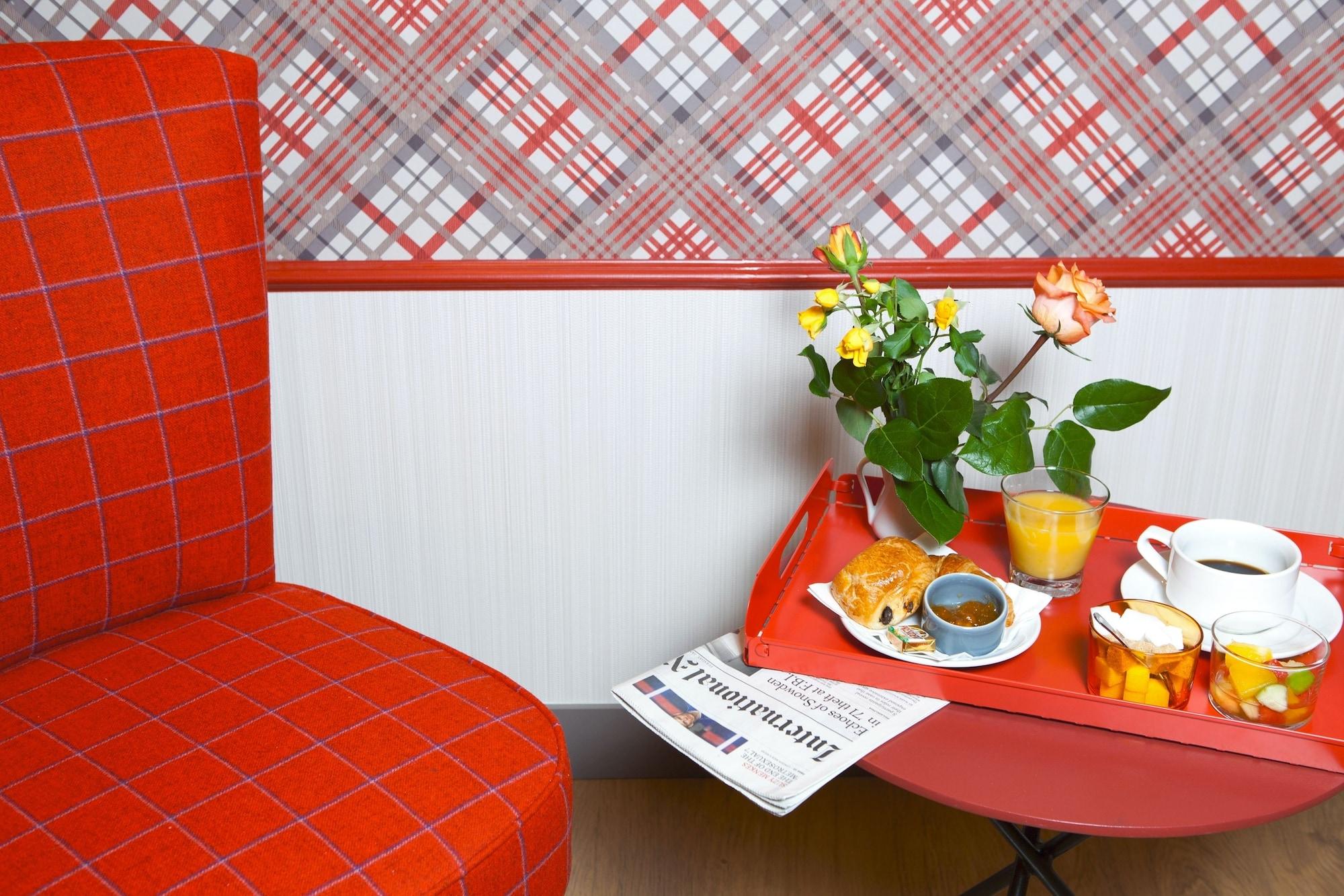 Hotel Boris V. By Happyculture Levallois-Perret Bagian luar foto