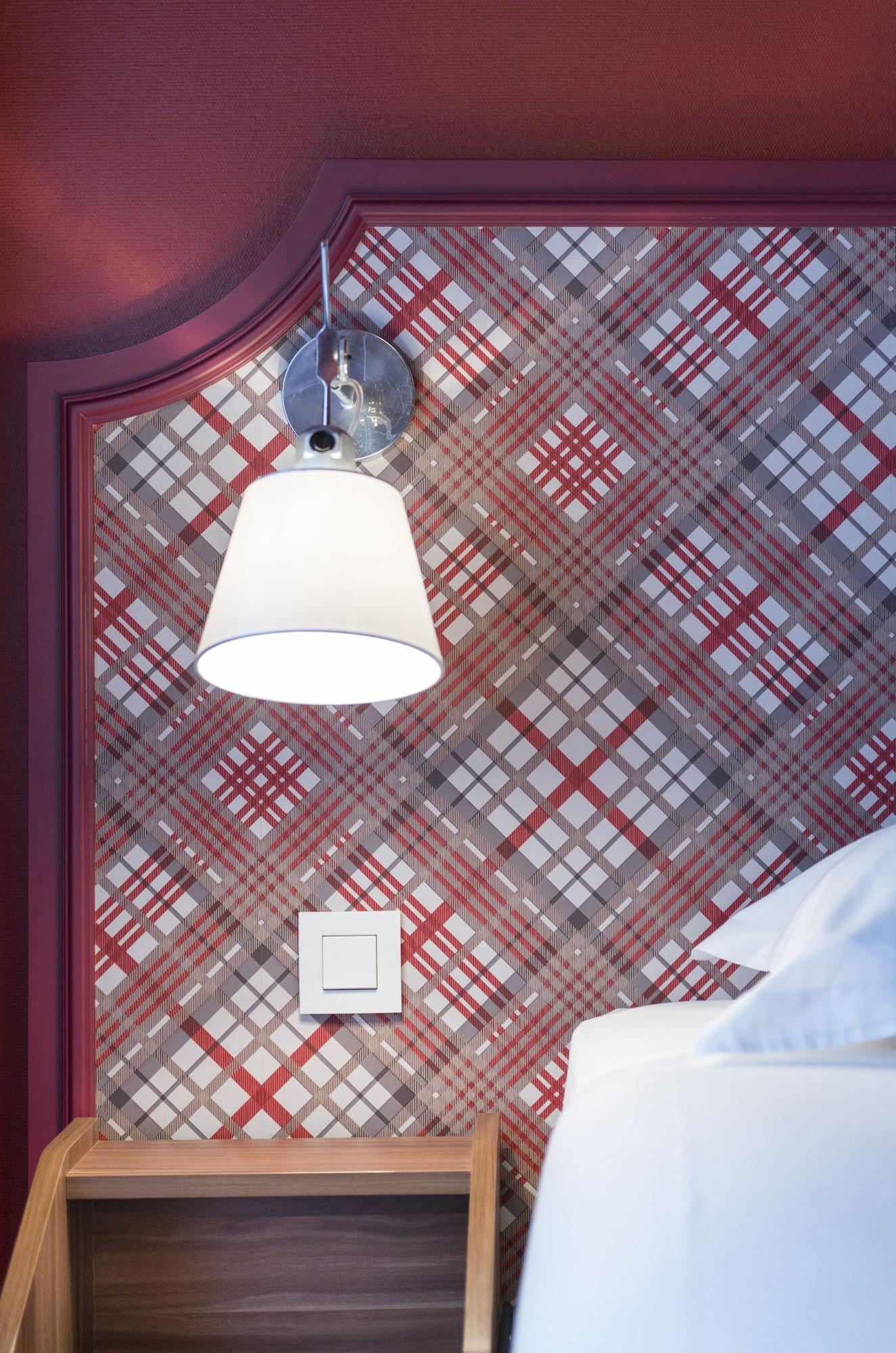 Hotel Boris V. By Happyculture Levallois-Perret Bagian luar foto