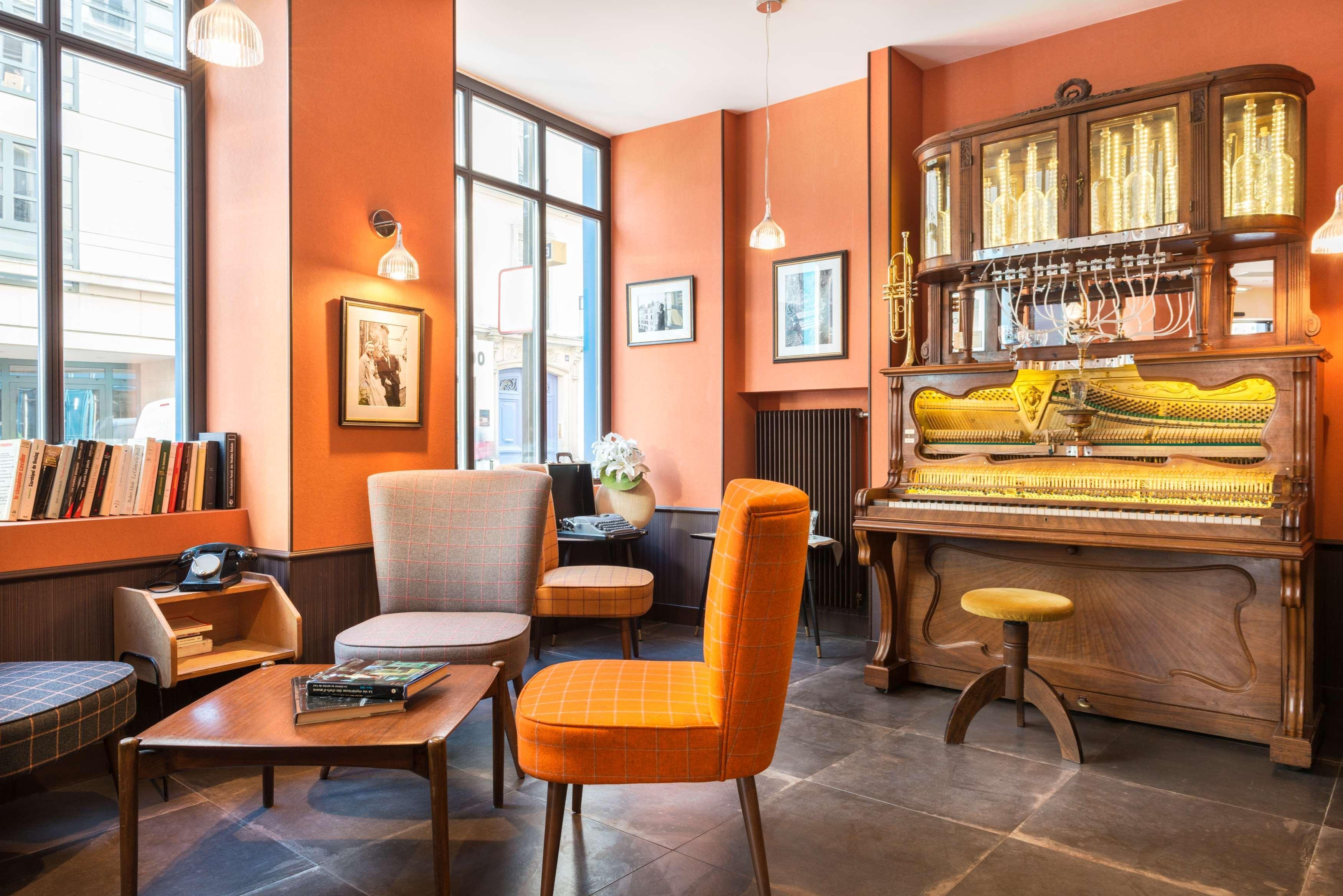 Hotel Boris V. By Happyculture Levallois-Perret Bagian luar foto