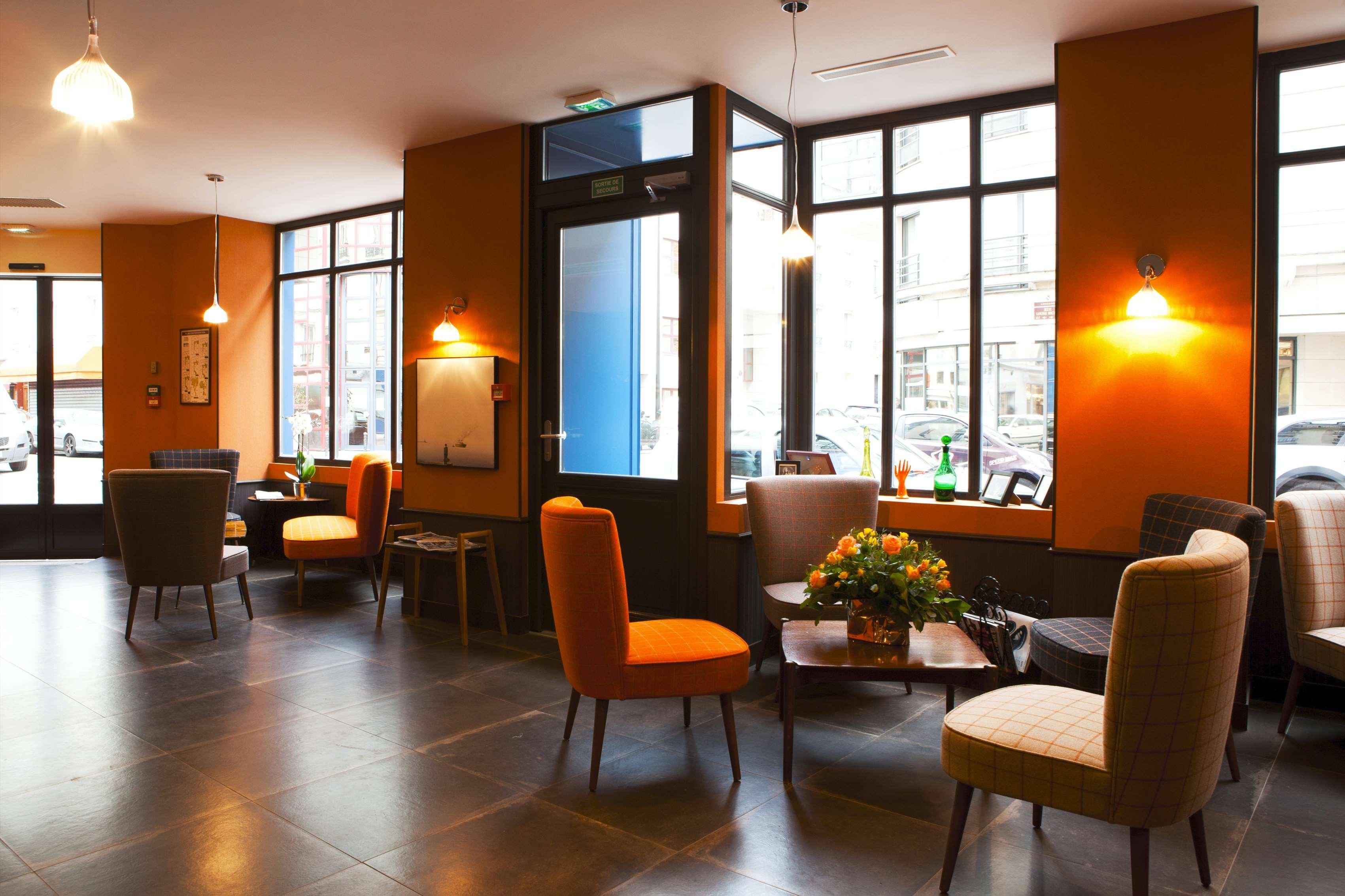 Hotel Boris V. By Happyculture Levallois-Perret Bagian luar foto